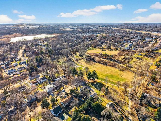 4346 Windflower Way, Madison, WI 53711