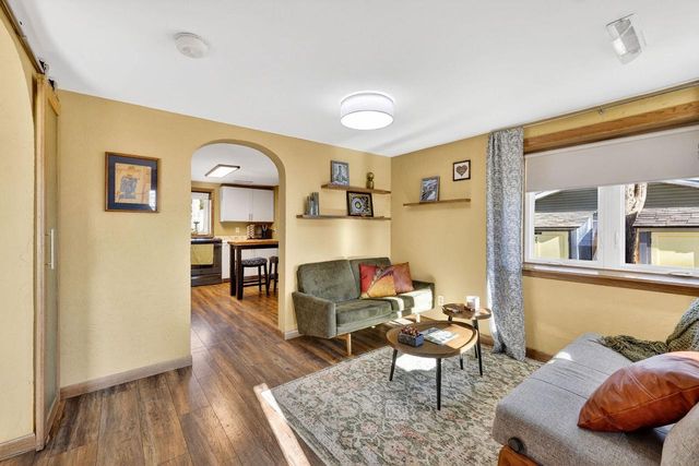 4346 Windflower Way, Madison, WI 53711