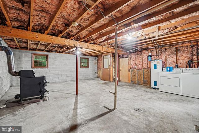 40 MONTEBELLO RD, Duncannon, PA 17020