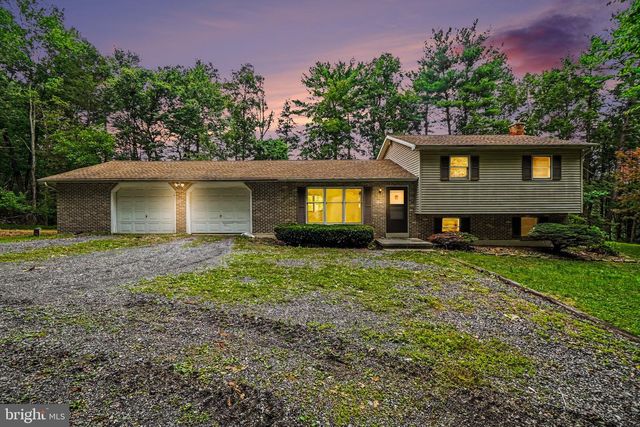 40 MONTEBELLO RD, Duncannon, PA 17020
