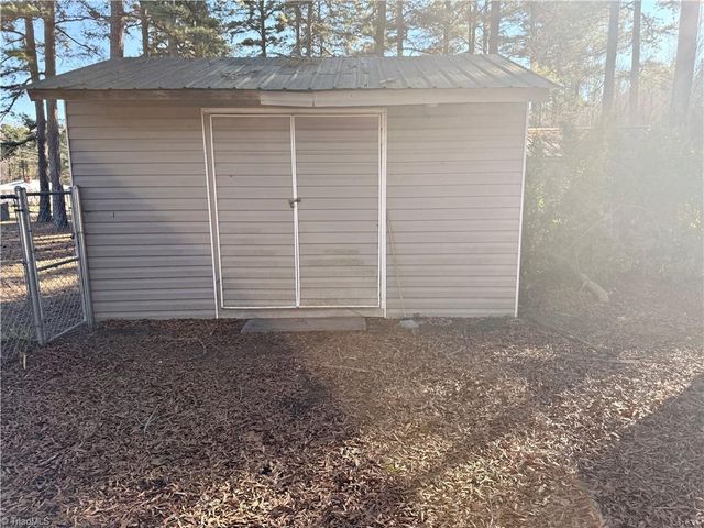 170 Lacy Hepler Road, Thomasville, NC 27360