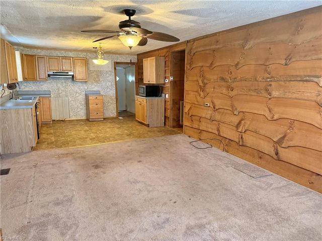 170 Lacy Hepler Road, Thomasville, NC 27360