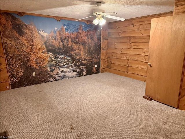 170 Lacy Hepler Road, Thomasville, NC 27360