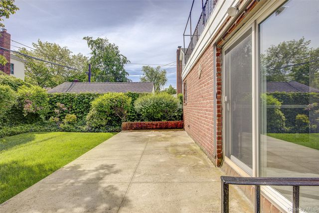 75-19 171st Street, Fresh Meadows, NY 11366