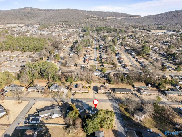 7224 Statton Drive SE, Huntsville, AL 35802