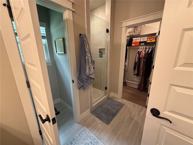 15 Exminster Lane, Bella Vista, AR 72714