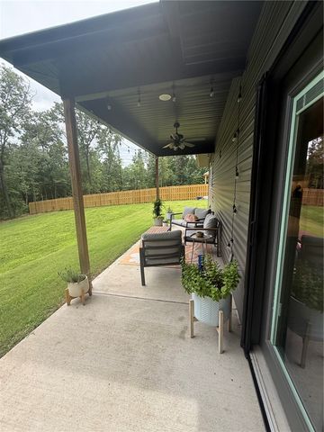 15 Exminster Lane, Bella Vista, AR 72714