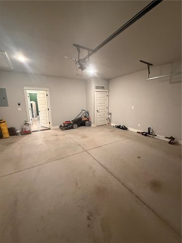 15 Exminster Lane, Bella Vista, AR 72714