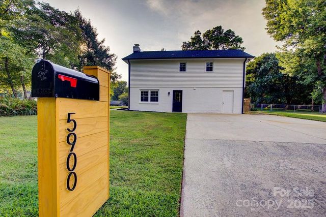 5900 Oakwielde Court, Mint Hill, NC 28227