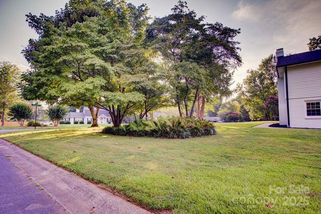 5900 Oakwielde Court, Mint Hill, NC 28227