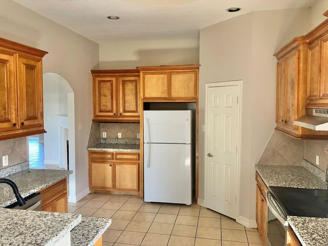 6309 E Houston Road, Houston, TX 77028