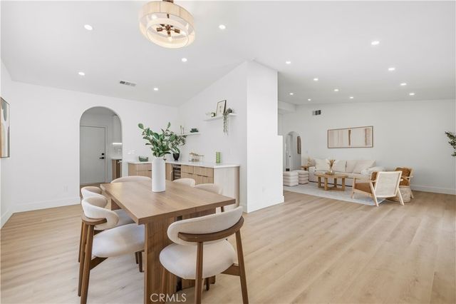 9355 Ruffner, North Hills, CA 91343