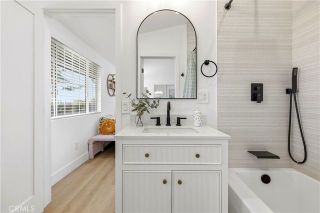 9355 Ruffner, North Hills, CA 91343