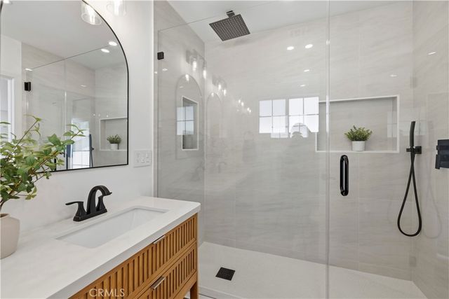 9355 Ruffner, North Hills, CA 91343