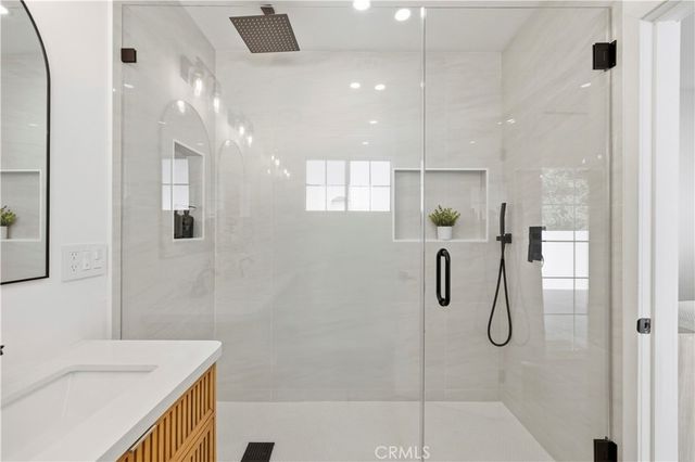 9355 Ruffner, North Hills, CA 91343