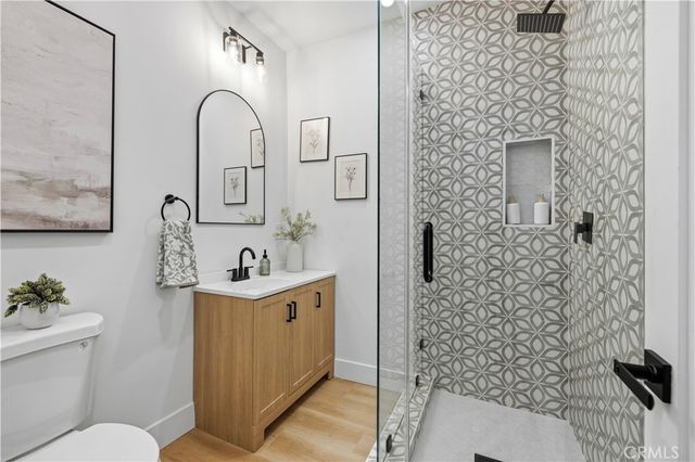 9355 Ruffner, North Hills, CA 91343