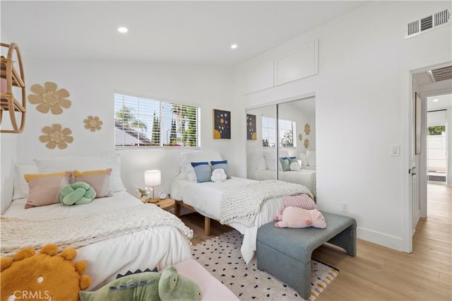 9355 Ruffner, North Hills, CA 91343