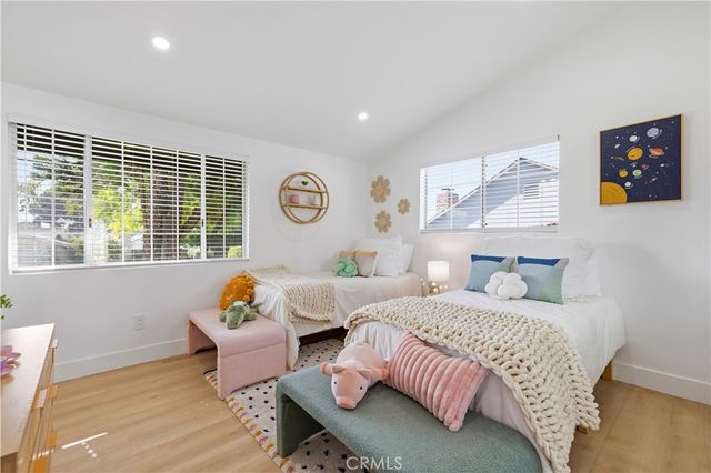 9355 Ruffner, North Hills, CA 91343