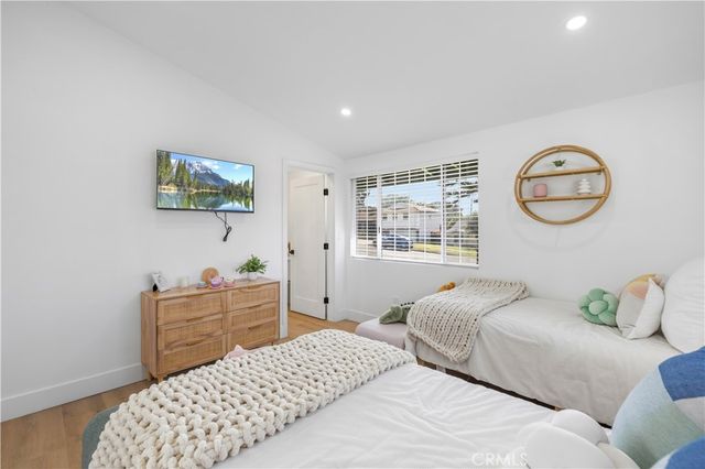 9355 Ruffner, North Hills, CA 91343