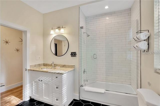 705 E PLYMOUTH STREET, Tampa, FL 33603