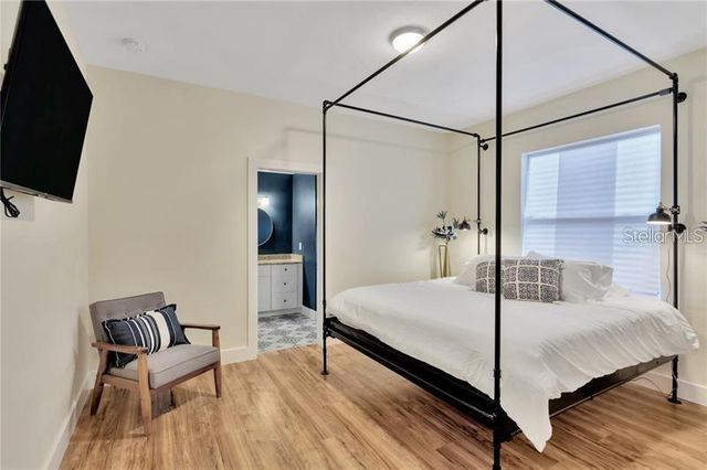 705 E PLYMOUTH STREET, Tampa, FL 33603