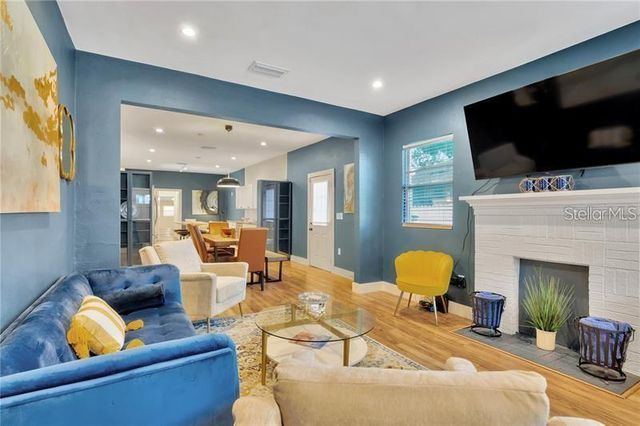 705 E PLYMOUTH STREET, Tampa, FL 33603