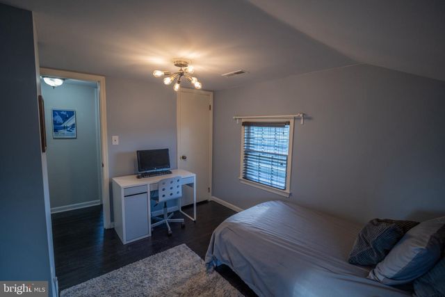 430 PINE GROVE RD, Bluemont, VA 20135
