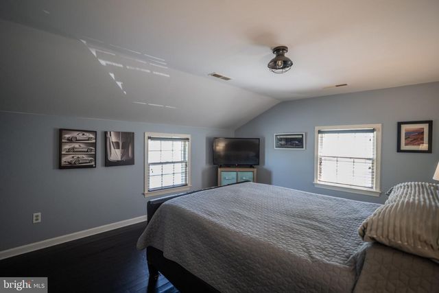 430 PINE GROVE RD, Bluemont, VA 20135