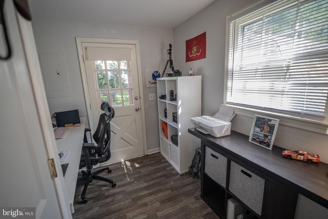 430 PINE GROVE RD, Bluemont, VA 20135