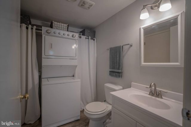 430 PINE GROVE RD, Bluemont, VA 20135