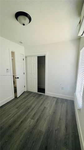 1100 NW 75th St, Miami, FL 33150