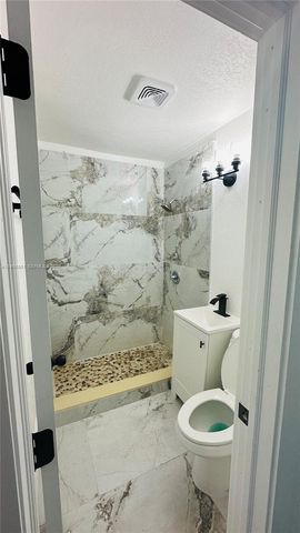 1100 NW 75th St, Miami, FL 33150