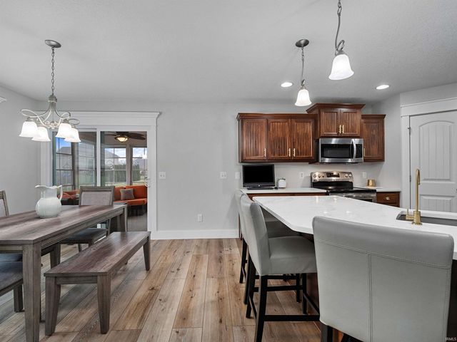 7036 Tullamore Court, Fort Wayne, IN 46835