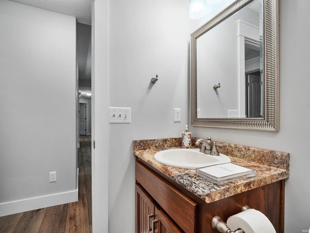 7036 Tullamore Court, Fort Wayne, IN 46835