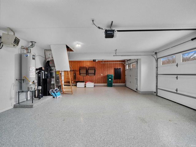 7036 Tullamore Court, Fort Wayne, IN 46835