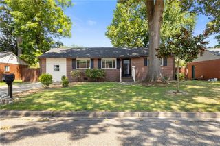 702 New Bern AVE, Hampton, VA 23669