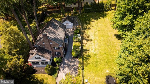 8378 GLEN RD, Elkins Park, PA 19027