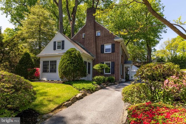 8378 GLEN RD, Elkins Park, PA 19027