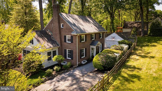 8378 GLEN RD, Elkins Park, PA 19027