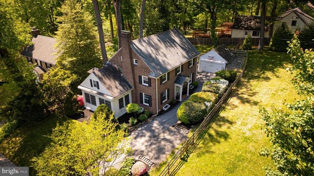 8378 GLEN RD, Elkins Park, PA 19027