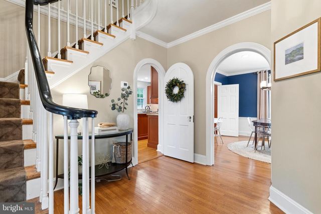 8378 GLEN RD, Elkins Park, PA 19027