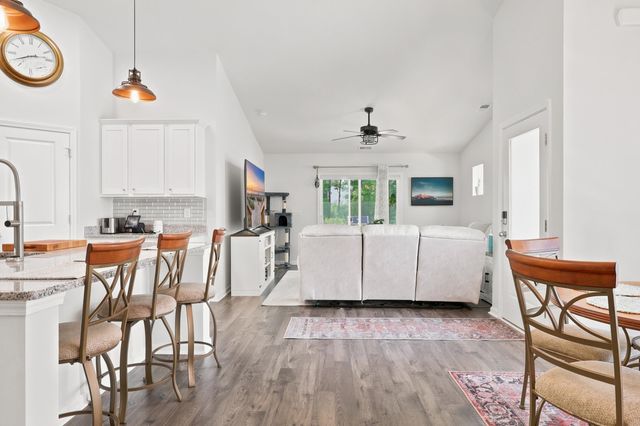 323 Logan St., Little River, SC 29566