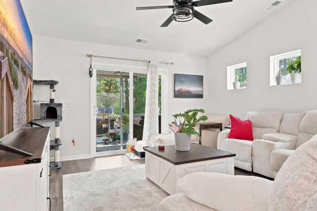 323 Logan St., Little River, SC 29566