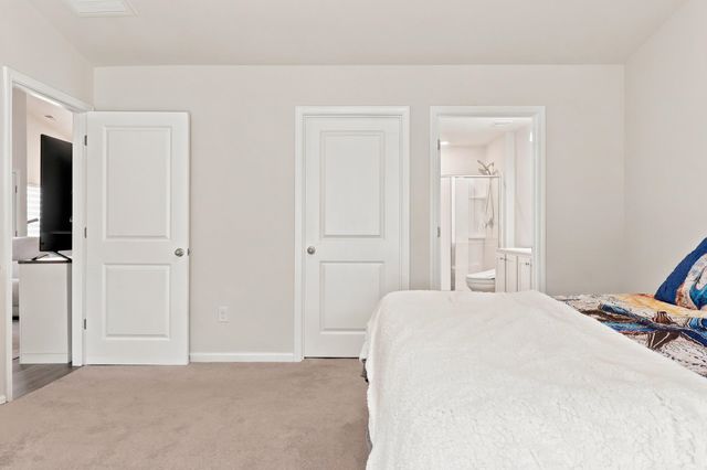 323 Logan St., Little River, SC 29566
