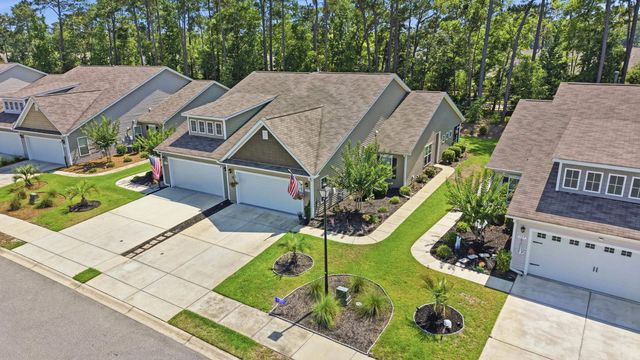 323 Logan St., Little River, SC 29566