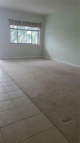 2400 Lake Osborne Dr 204, Lake Worth, FL 33461