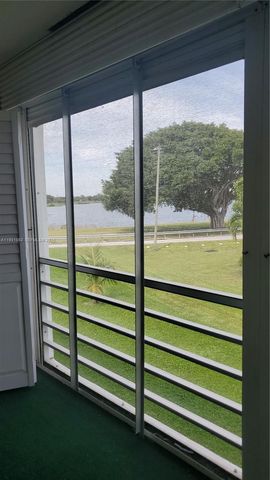 2400 Lake Osborne Dr 204, Lake Worth, FL 33461