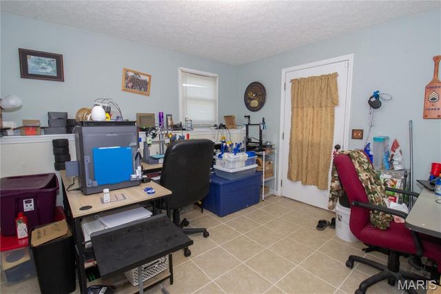 22130 Rhyme Lane, Waynesville, MO 65583