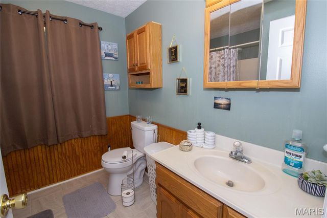 22130 Rhyme Lane, Waynesville, MO 65583