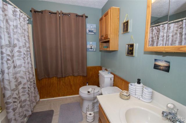 22130 Rhyme Lane, Waynesville, MO 65583